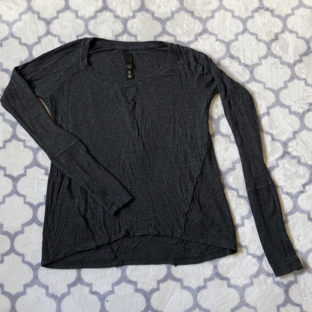 BETHANY MOTA Grey thermal with thumb holes